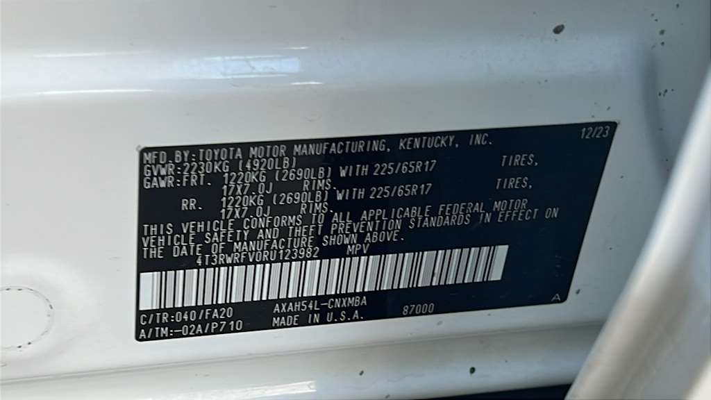 Thumbnail: 2024 Toyota RAV4 - 18