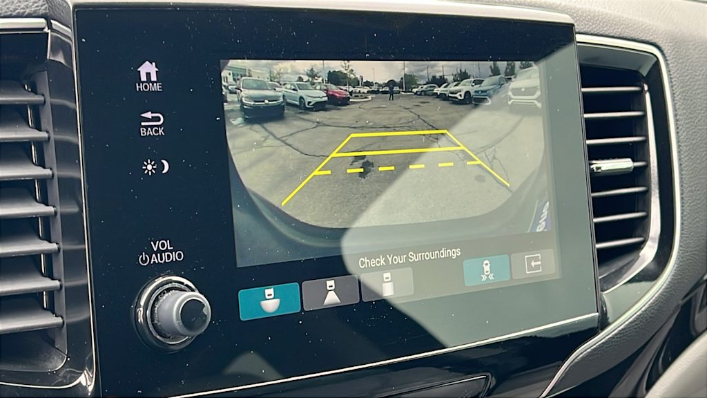 Thumbnail: 2019 Honda Pilot - 24