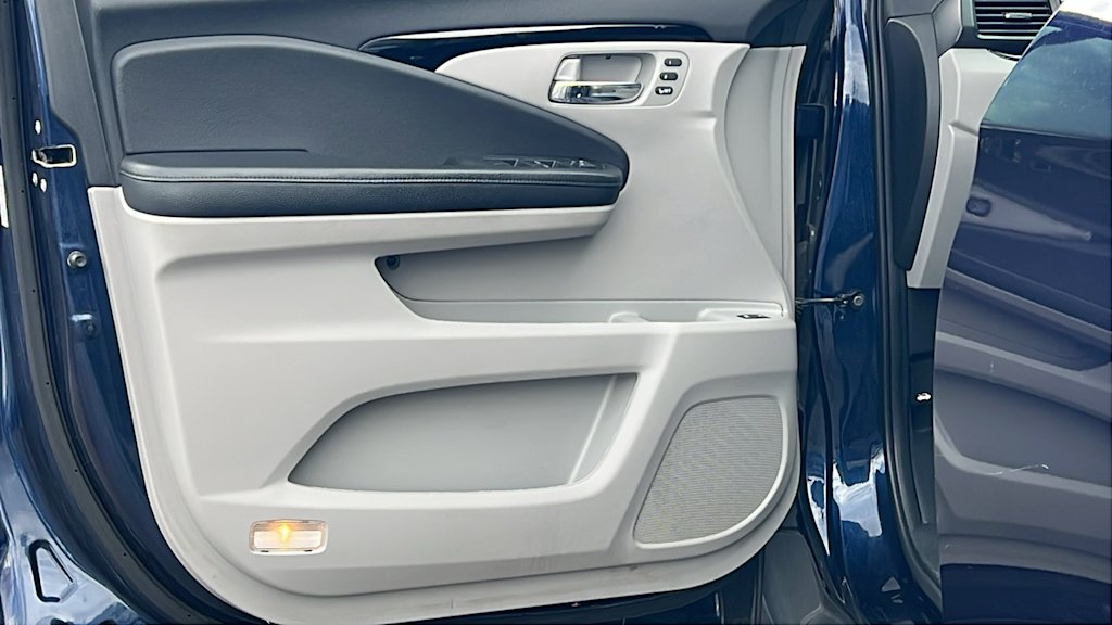 Thumbnail: 2019 Honda Pilot - 29