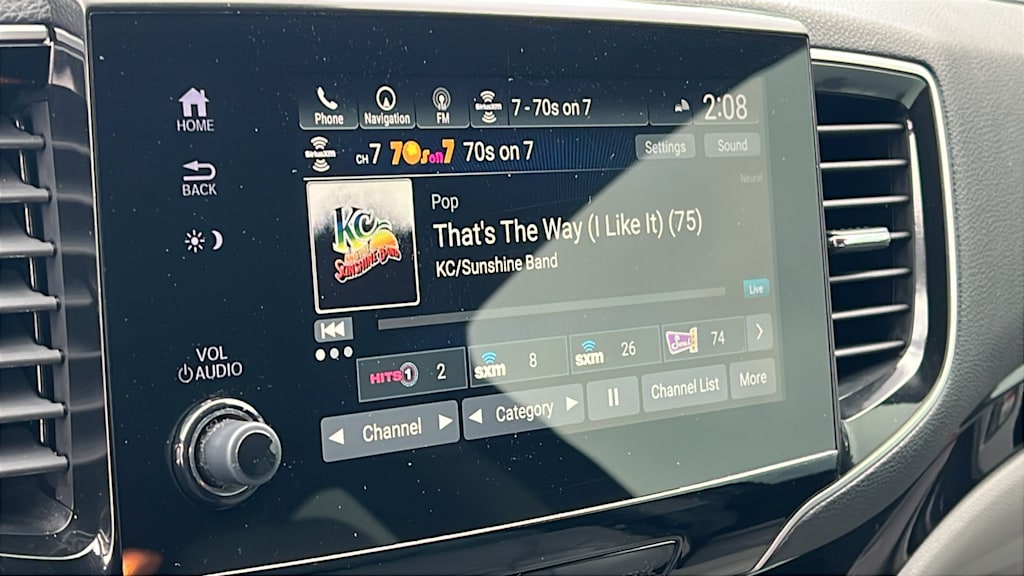 Thumbnail: 2019 Honda Pilot - 23