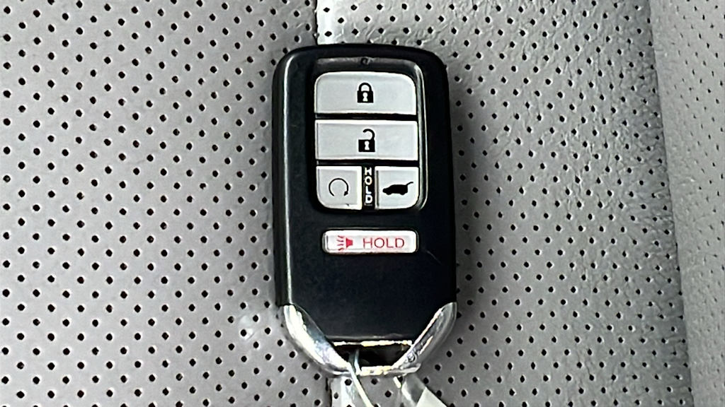 Thumbnail: 2019 Honda Pilot - 18