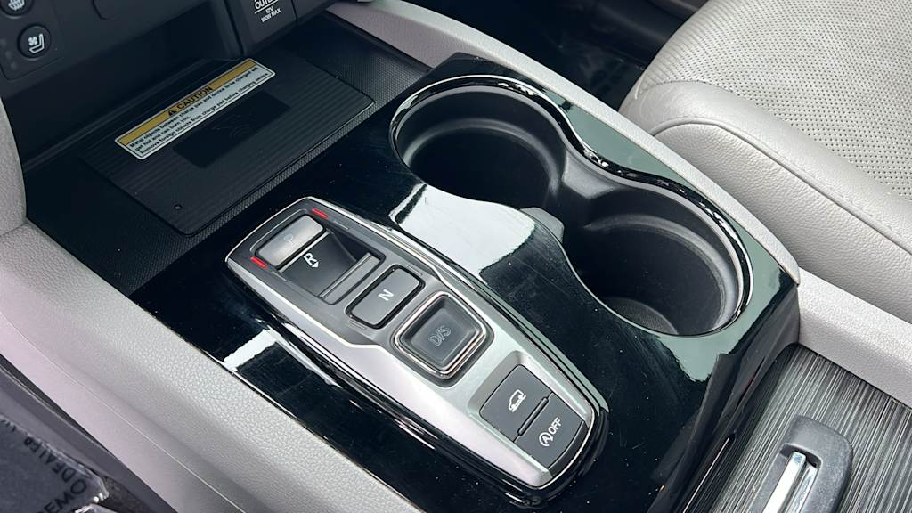 Thumbnail: 2019 Honda Pilot - 15