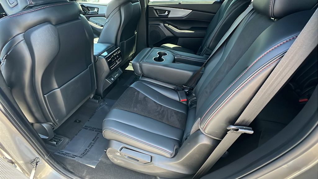 Thumbnail: 2023 Acura MDX - 12