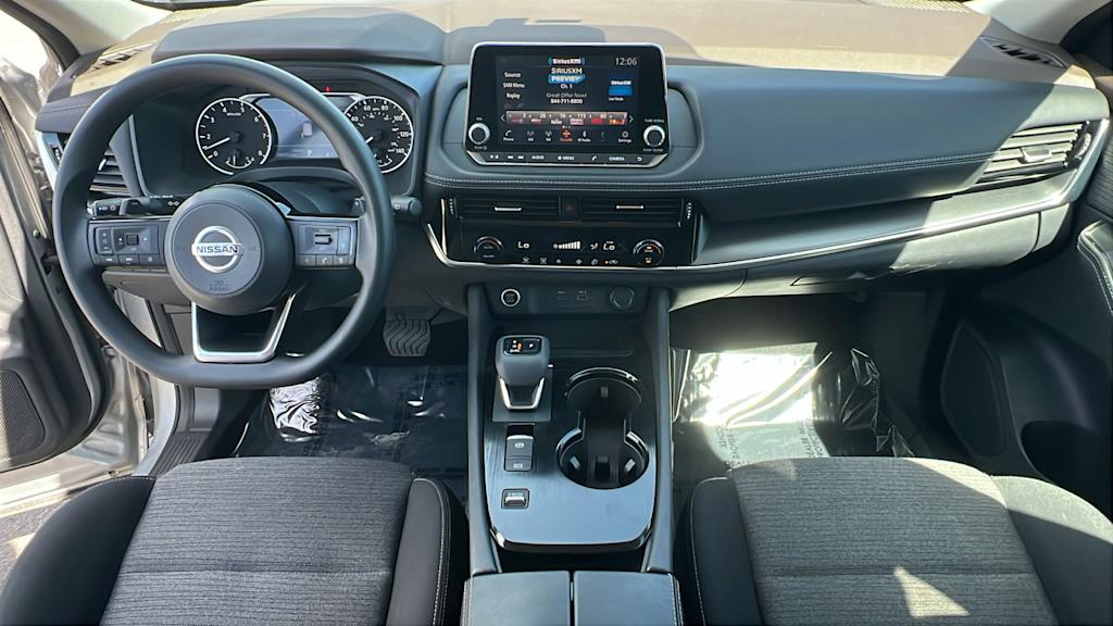 Thumbnail: 2021 Nissan Rogue - 13