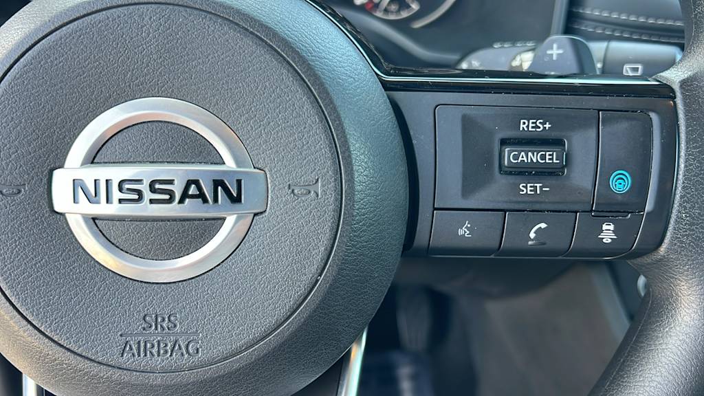 Thumbnail: 2021 Nissan Rogue - 27