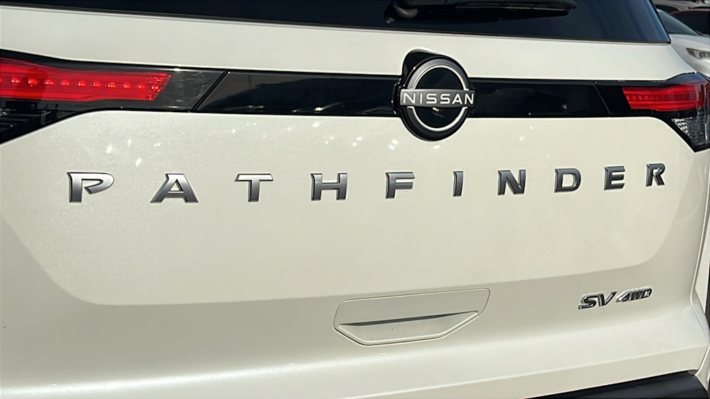 Thumbnail: 2024 Nissan Pathfinder - 7
