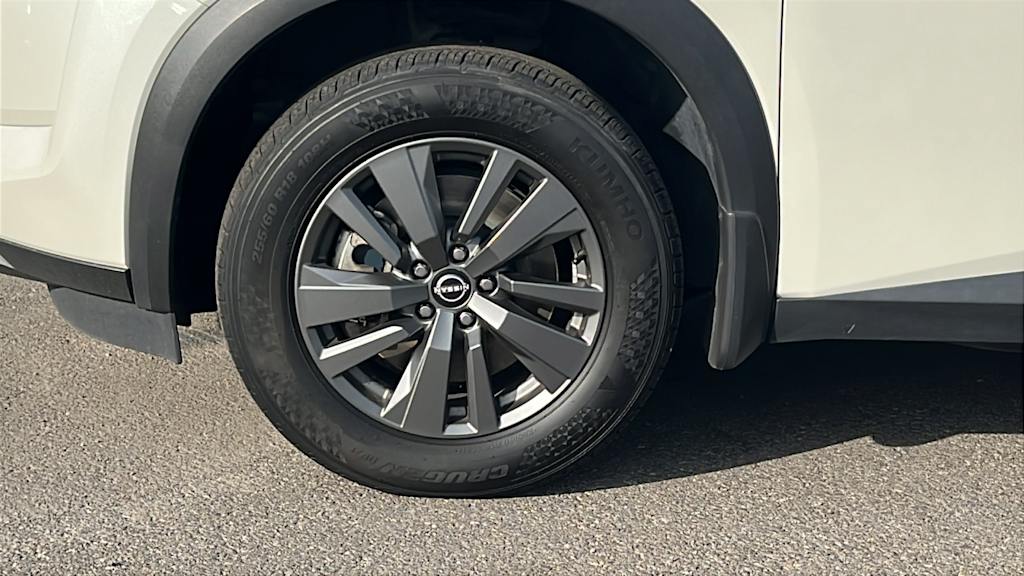 Thumbnail: 2024 Nissan Pathfinder - 8