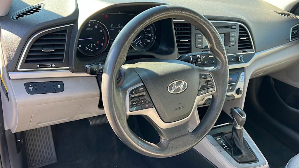 Thumbnail: 2017 Hyundai Elantra - 2