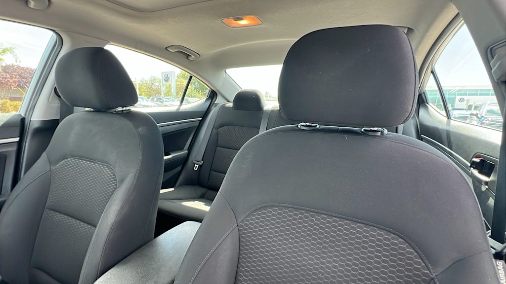 Thumbnail: 2020 Hyundai Elantra - 9