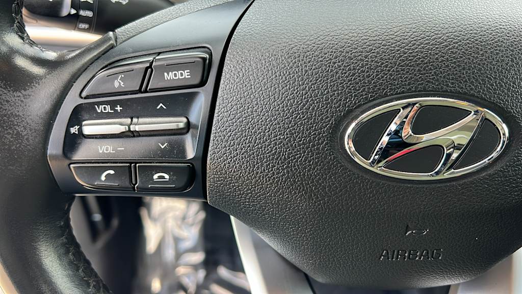 Thumbnail: 2020 Hyundai Elantra - 26