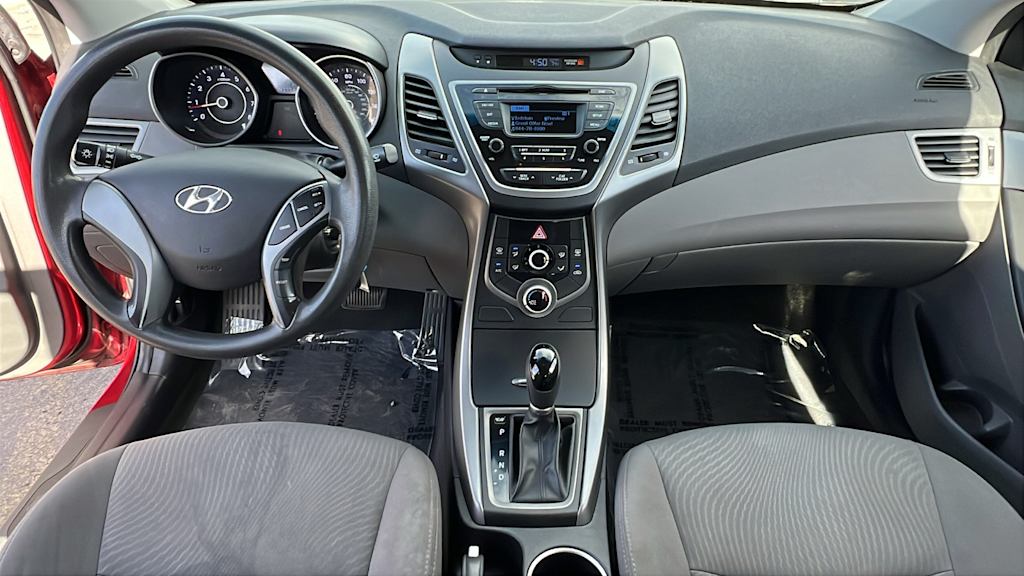2016 Hyundai Elantra SE 13