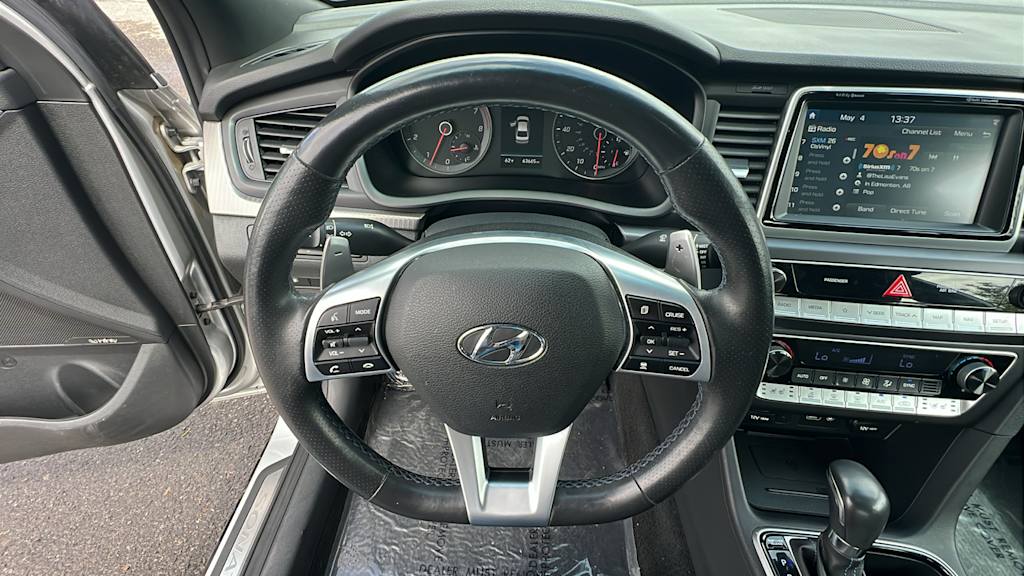 Thumbnail: 2019 Hyundai Sonata - 9