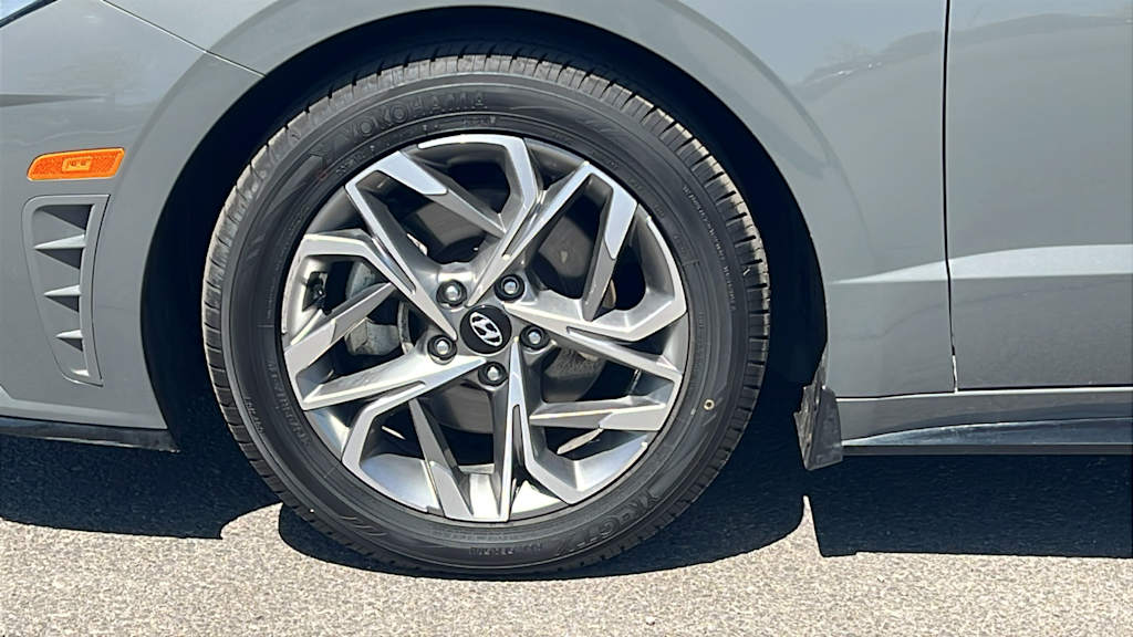 Thumbnail: 2021 Hyundai Sonata - 7