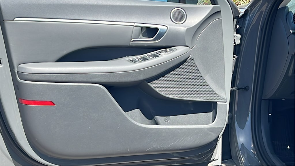 Thumbnail: 2021 Hyundai Sonata - 29