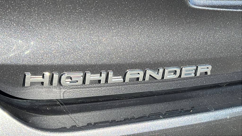 Thumbnail: 2024 Toyota Highlander - 7