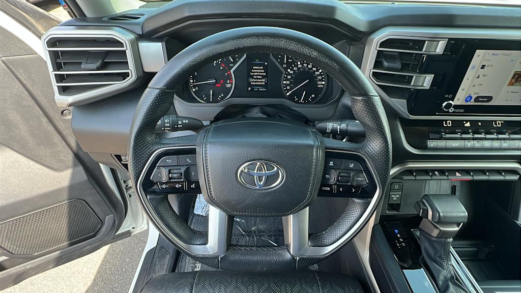 Thumbnail: 2022 Toyota Tundra - 9