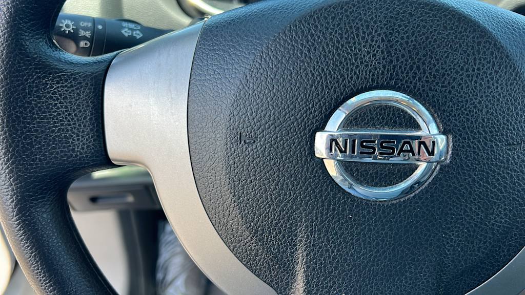Thumbnail: 2013 Nissan Rogue - 23