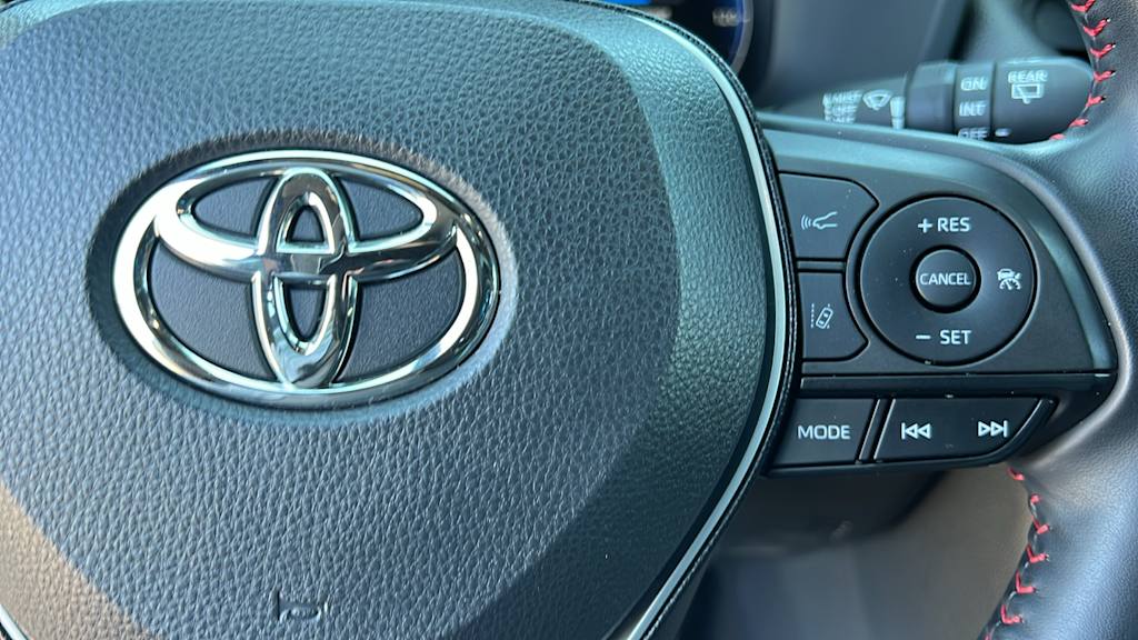 Thumbnail: 2023 Toyota RAV4 - 26