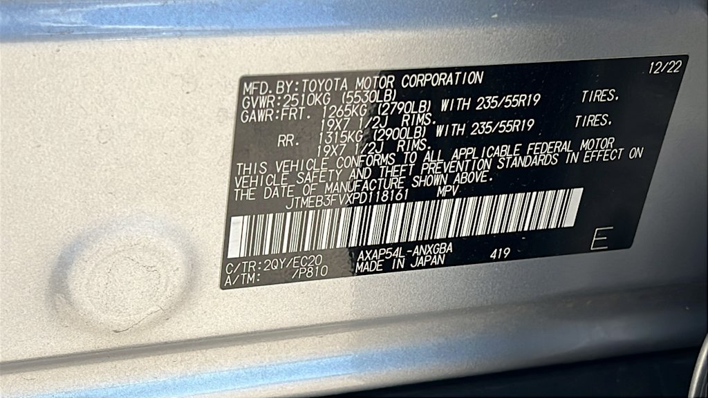 Thumbnail: 2023 Toyota RAV4 - 30