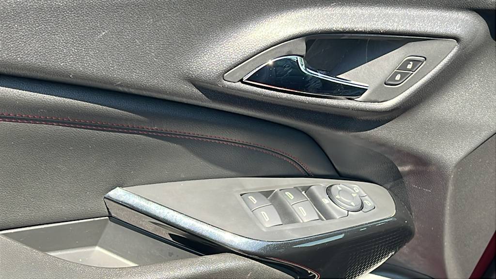 Thumbnail: 2025 Chevrolet Trax - 28