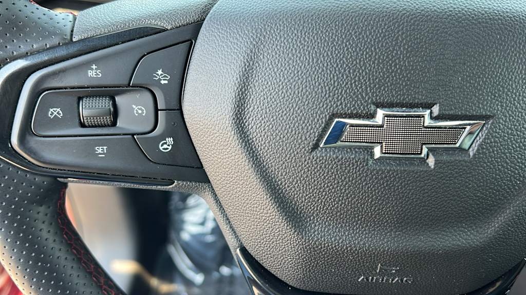 Thumbnail: 2025 Chevrolet Trax - 25