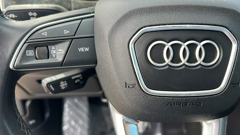 Thumbnail: 2022 Audi Q3 - 26