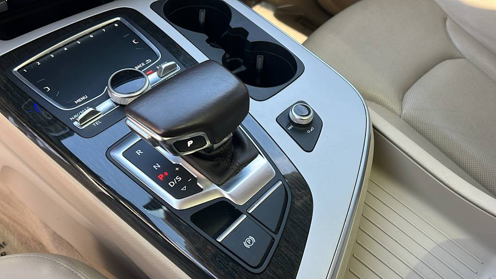 Thumbnail: 2018 Audi Q7 - 15