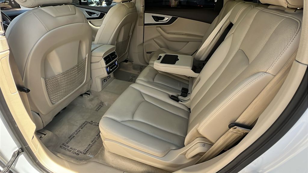 Thumbnail: 2018 Audi Q7 - 12