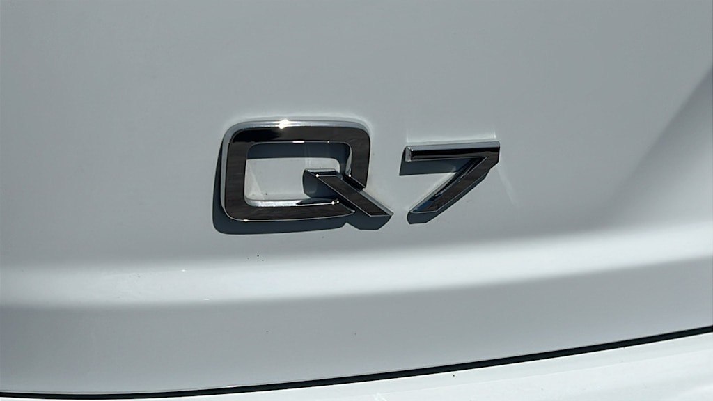Thumbnail: 2018 Audi Q7 - 7