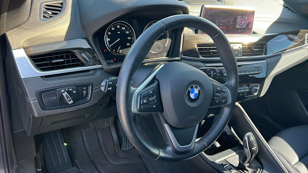 Thumbnail: 2022 BMW X1 - 2