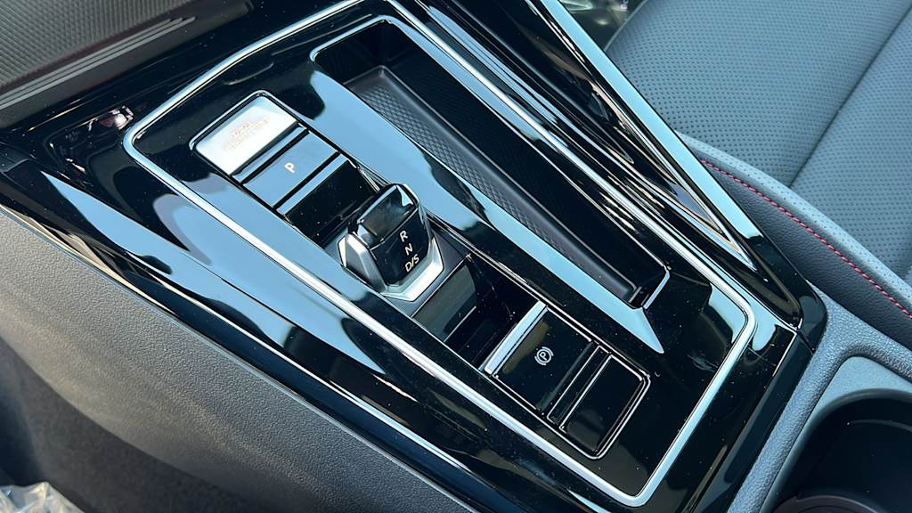 Thumbnail: 2025 Volkswagen Golf - 6