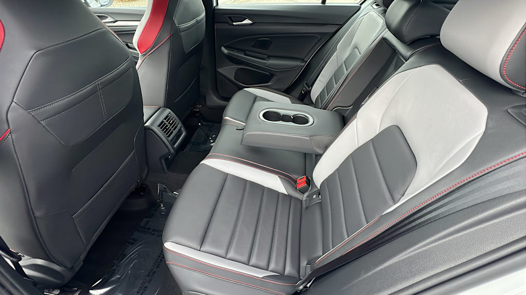 Thumbnail: 2025 Volkswagen Golf - 11