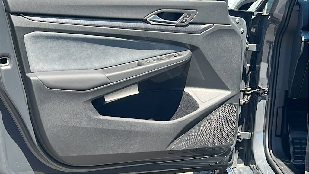 Thumbnail: 2026 Volkswagen Golf - 28