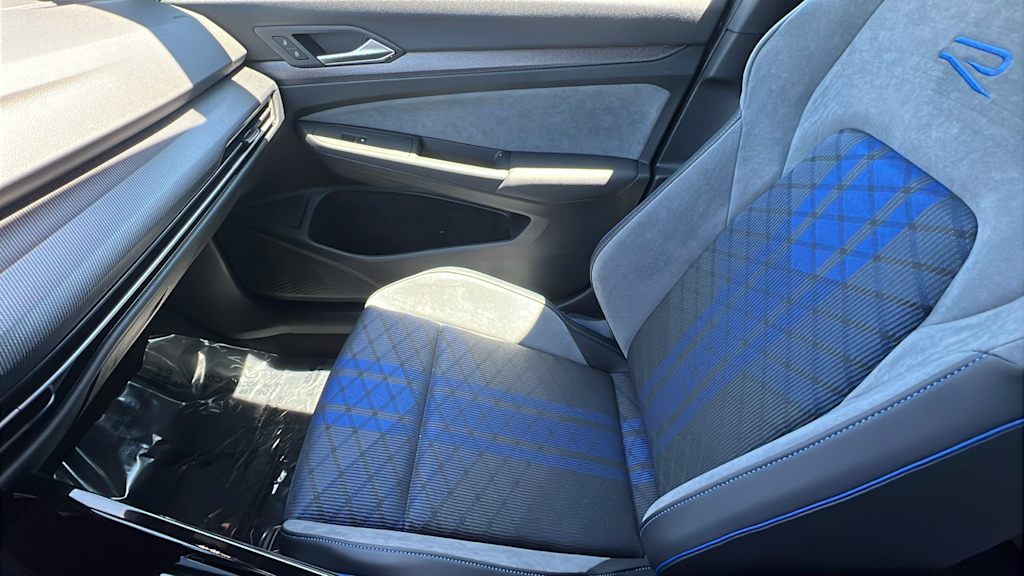 Thumbnail: 2026 Volkswagen Golf - 11
