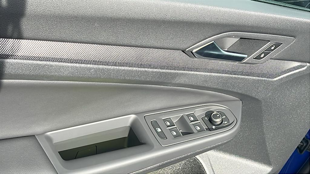 Thumbnail: 2026 Volkswagen Golf - 28