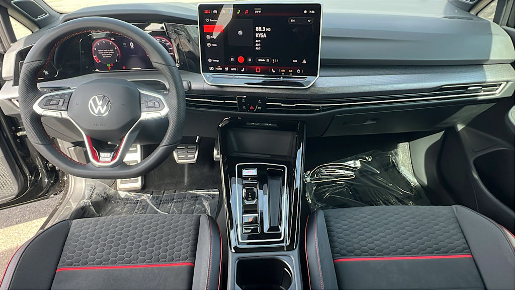 Thumbnail: 2025 Volkswagen Golf - 11