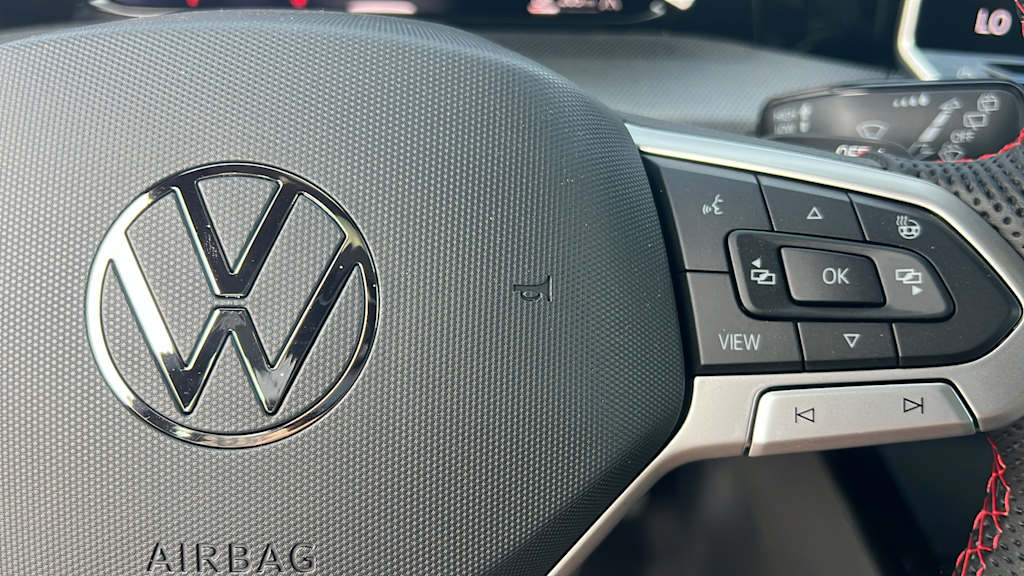 Thumbnail: 2025 Volkswagen Golf - 26