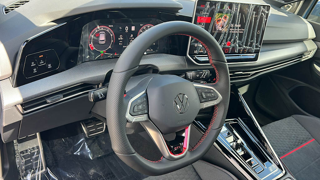 Thumbnail: 2026 Volkswagen Golf - 2