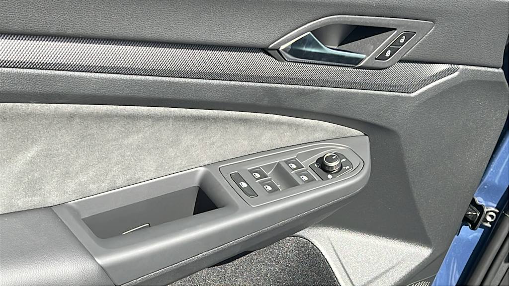 Thumbnail: 2026 Volkswagen Golf - 27