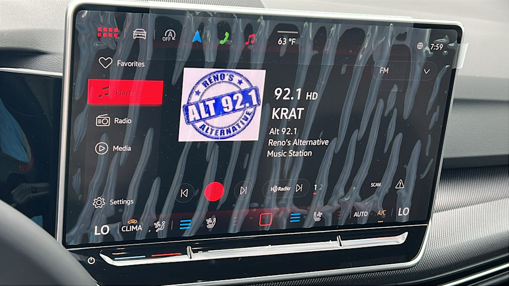 Thumbnail: 2025 Volkswagen Golf - 21