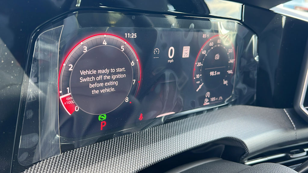 Thumbnail: 2025 Volkswagen Golf - 27