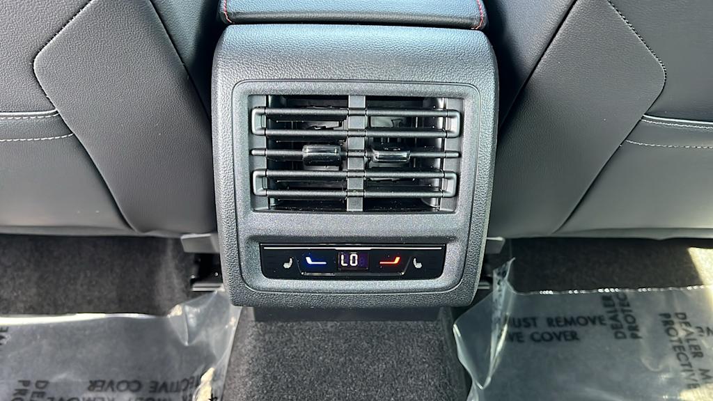 Thumbnail: 2025 Volkswagen Golf - 30