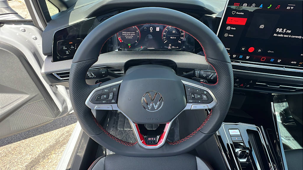 Thumbnail: 2025 Volkswagen Golf - 7