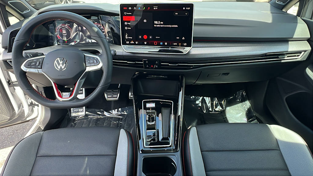 Thumbnail: 2025 Volkswagen Golf - 11