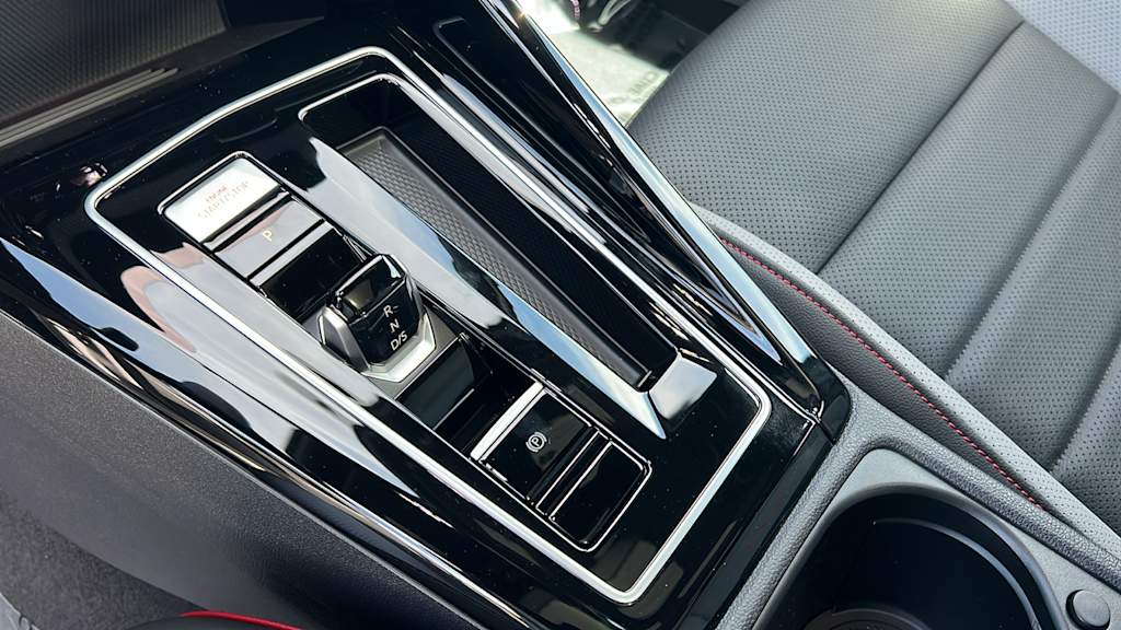 Thumbnail: 2025 Volkswagen Golf - 13