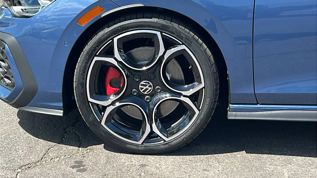Thumbnail: 2026 Volkswagen Golf - 8