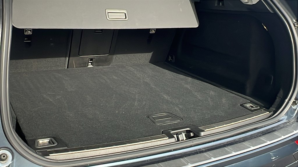 Thumbnail: 2023 Volvo XC60 - 17