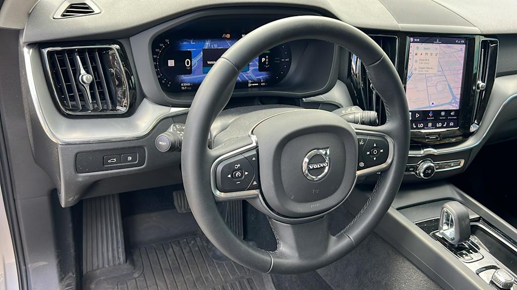 Thumbnail: 2023 Volvo XC60 - 2
