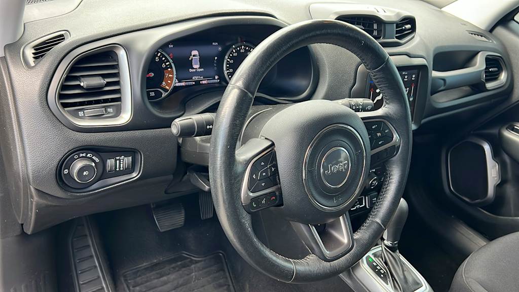 Thumbnail: 2022 Jeep Renegade - 2