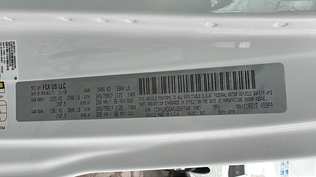 Thumbnail: 2019 Jeep Wrangler - 19